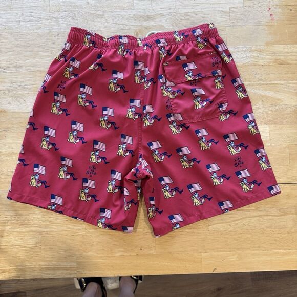 Life Is Good Swim Shorts Mens Med Red Lined 7" Trunks UPF 50 USA Patriotic Dog - Picture 3 of 12
